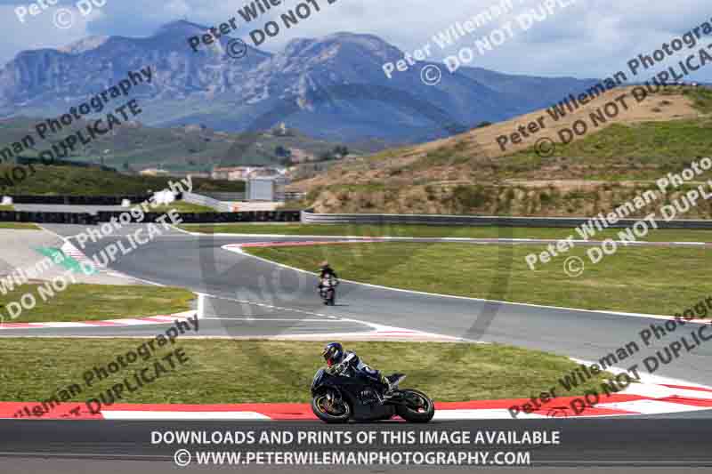 cadwell no limits trackday;cadwell park;cadwell park photographs;cadwell trackday photographs;enduro digital images;event digital images;eventdigitalimages;navarra;no limits trackdays;peter wileman photography;racing digital images;trackday digital images;trackday photos